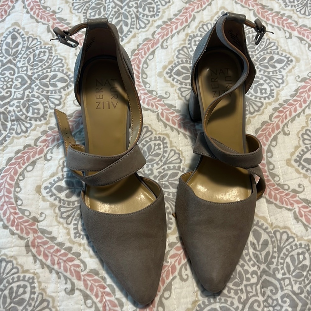 Naturalizer Heels